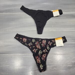 Charter Club Cotton Thong Underwear Panties Size Small 2 Pair